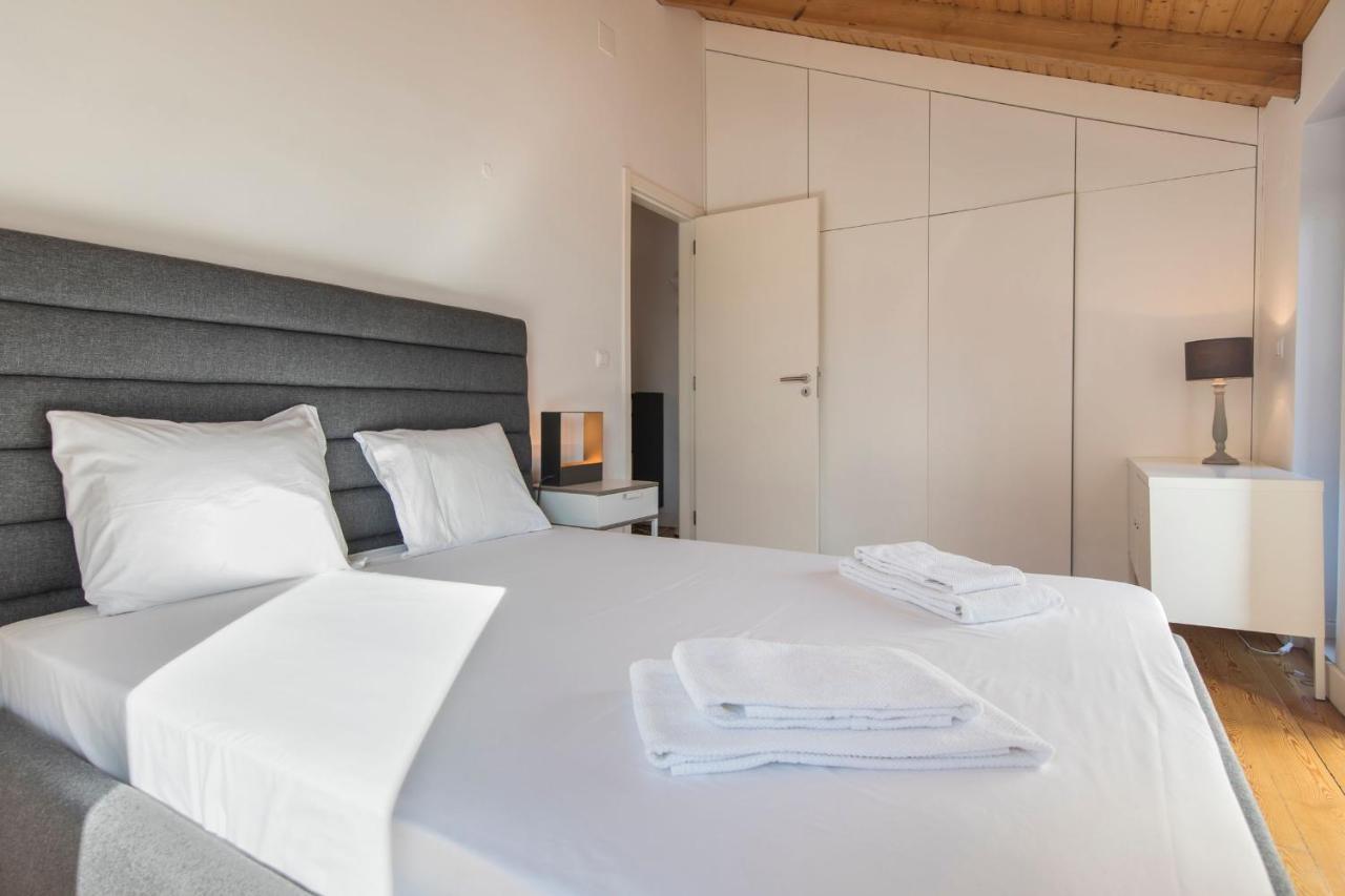 Bairro Alto Stunning Flat With Balcony By Lovelystay Lisboa Exteriér fotografie